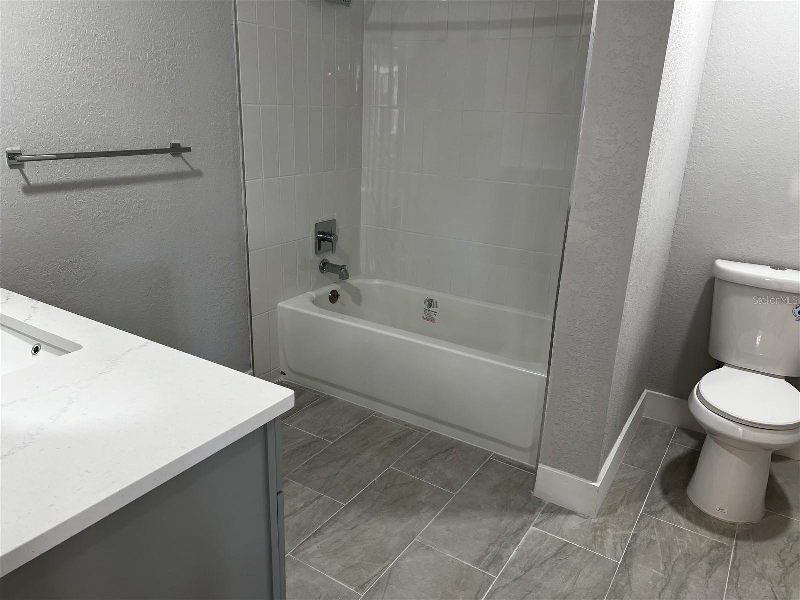 Image 10 of 21 For 403 28th Street