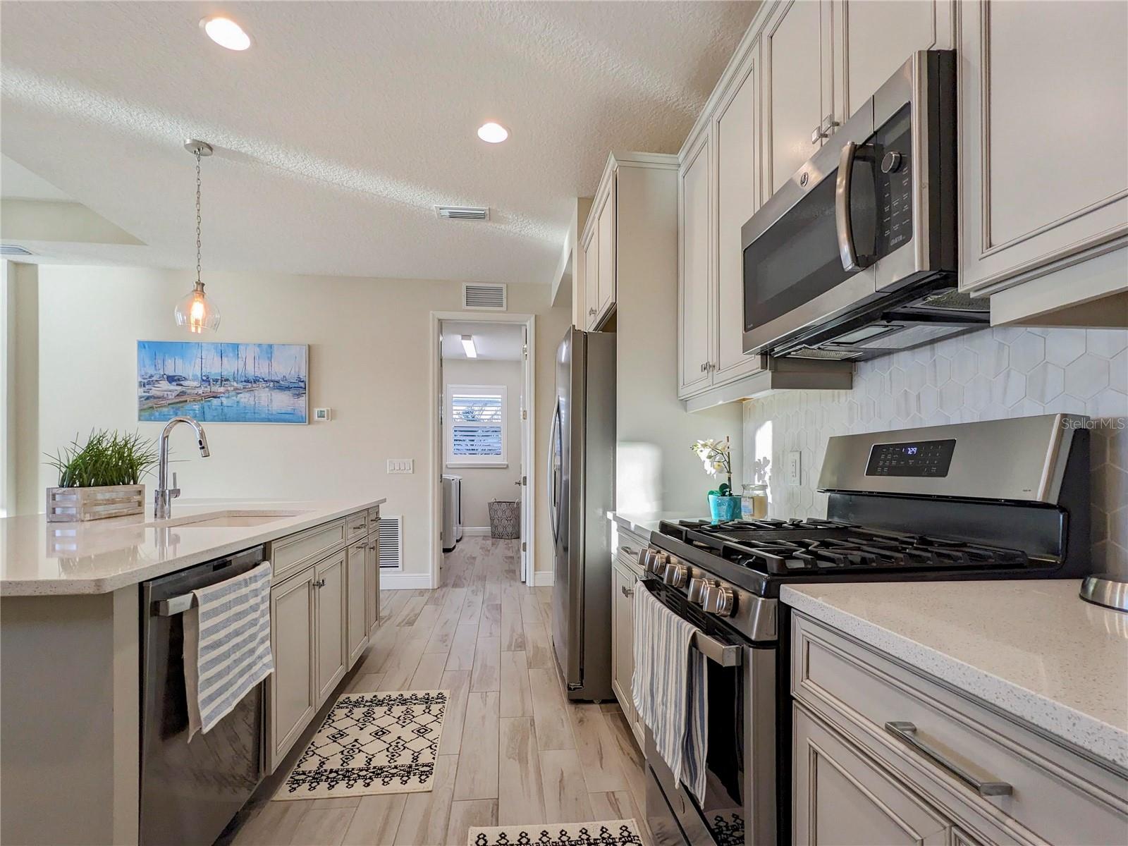 Image 8 of 50 For 1045 Crosswind Avenue