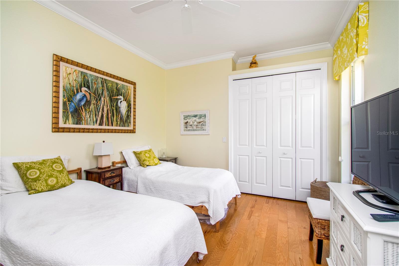 Image 26 of 40 For 7302 Eaton Court