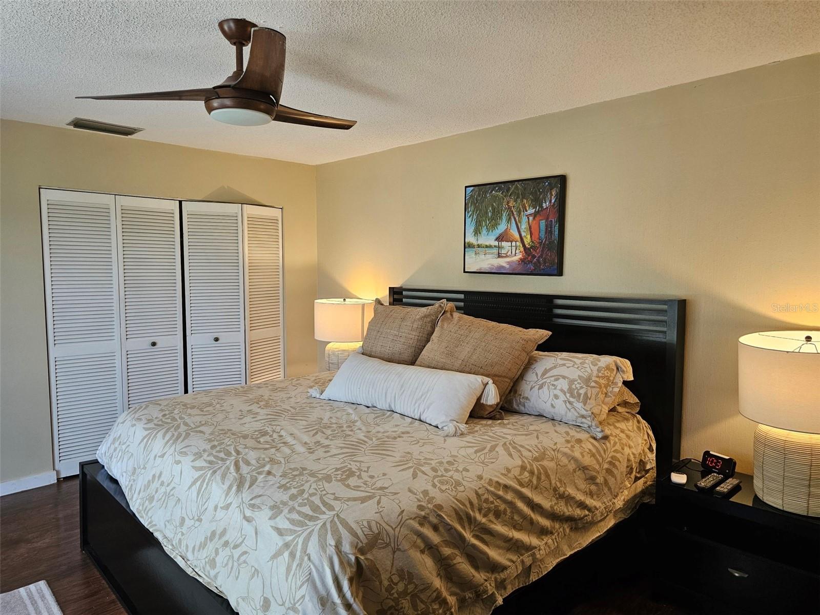 Image 14 of 33 For 6147 43rd Street W