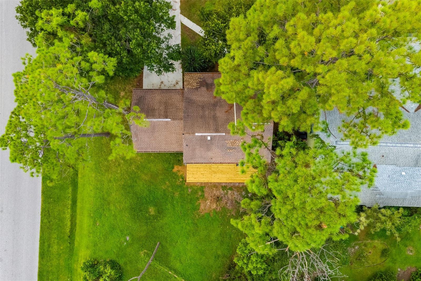 Image 38 of 44 For 2004 Wood Hollow Place