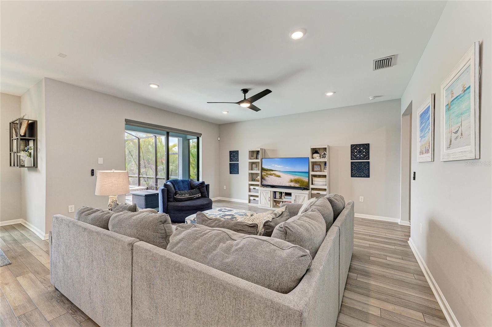 Image 16 of 80 For 16314 Pine Mist Drive