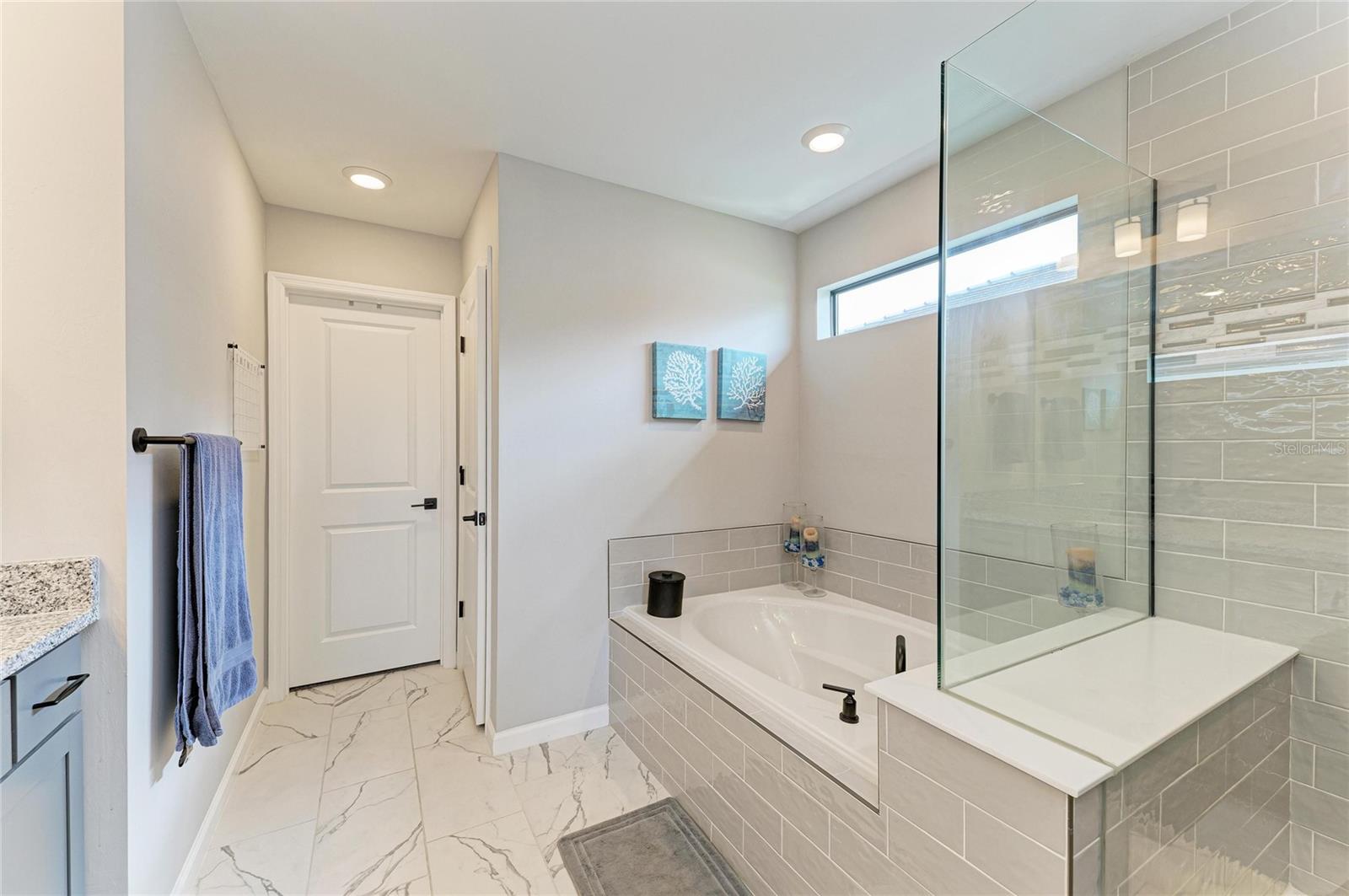 Image 39 of 80 For 16314 Pine Mist Drive