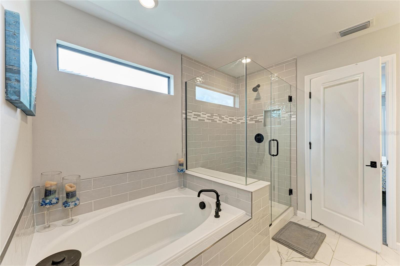 Image 40 of 80 For 16314 Pine Mist Drive