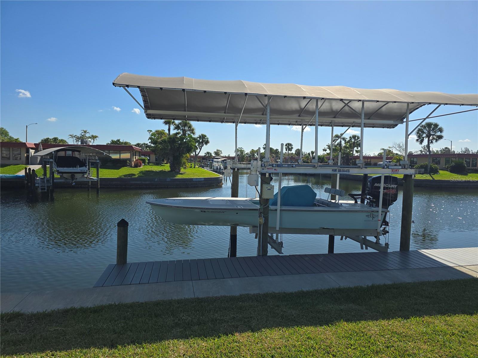 Image 23 of 52 For 4007 Royal Palm Drive