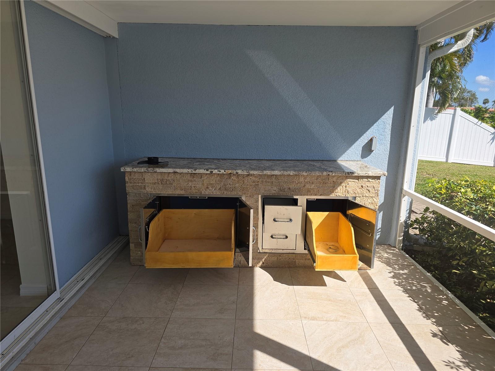 Image 39 of 52 For 4007 Royal Palm Drive