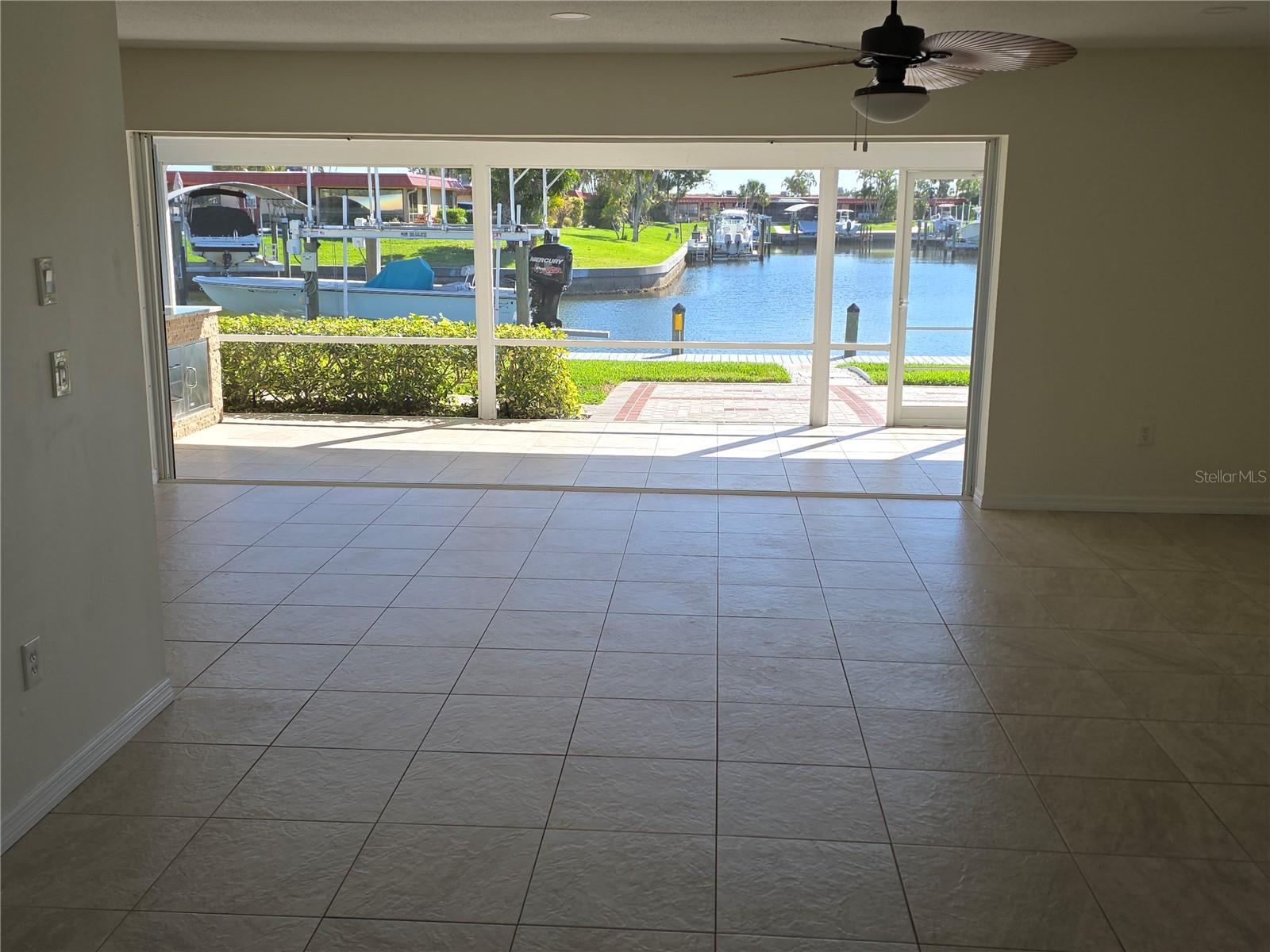 Image 41 of 52 For 4007 Royal Palm Drive