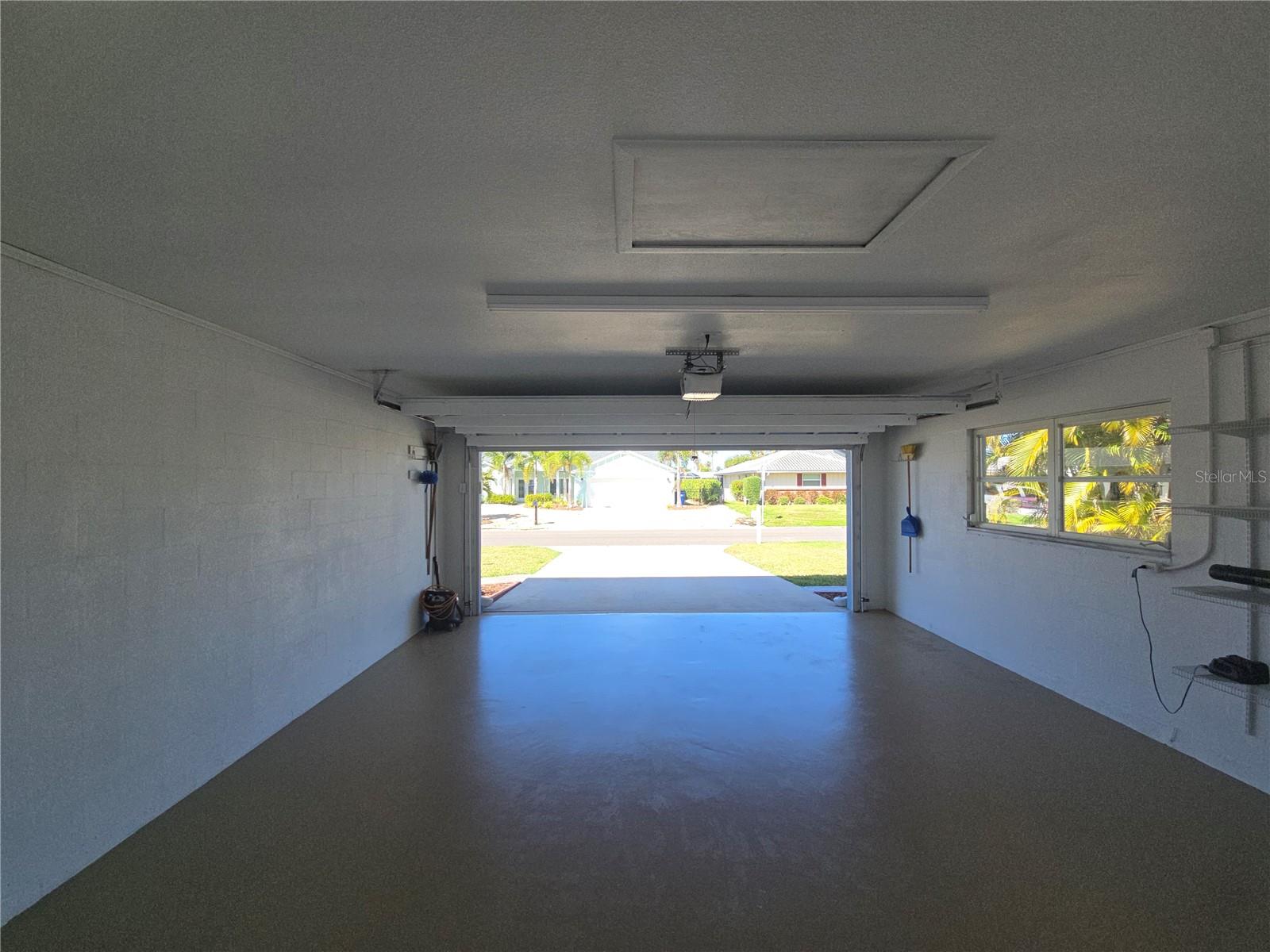 Image 43 of 52 For 4007 Royal Palm Drive