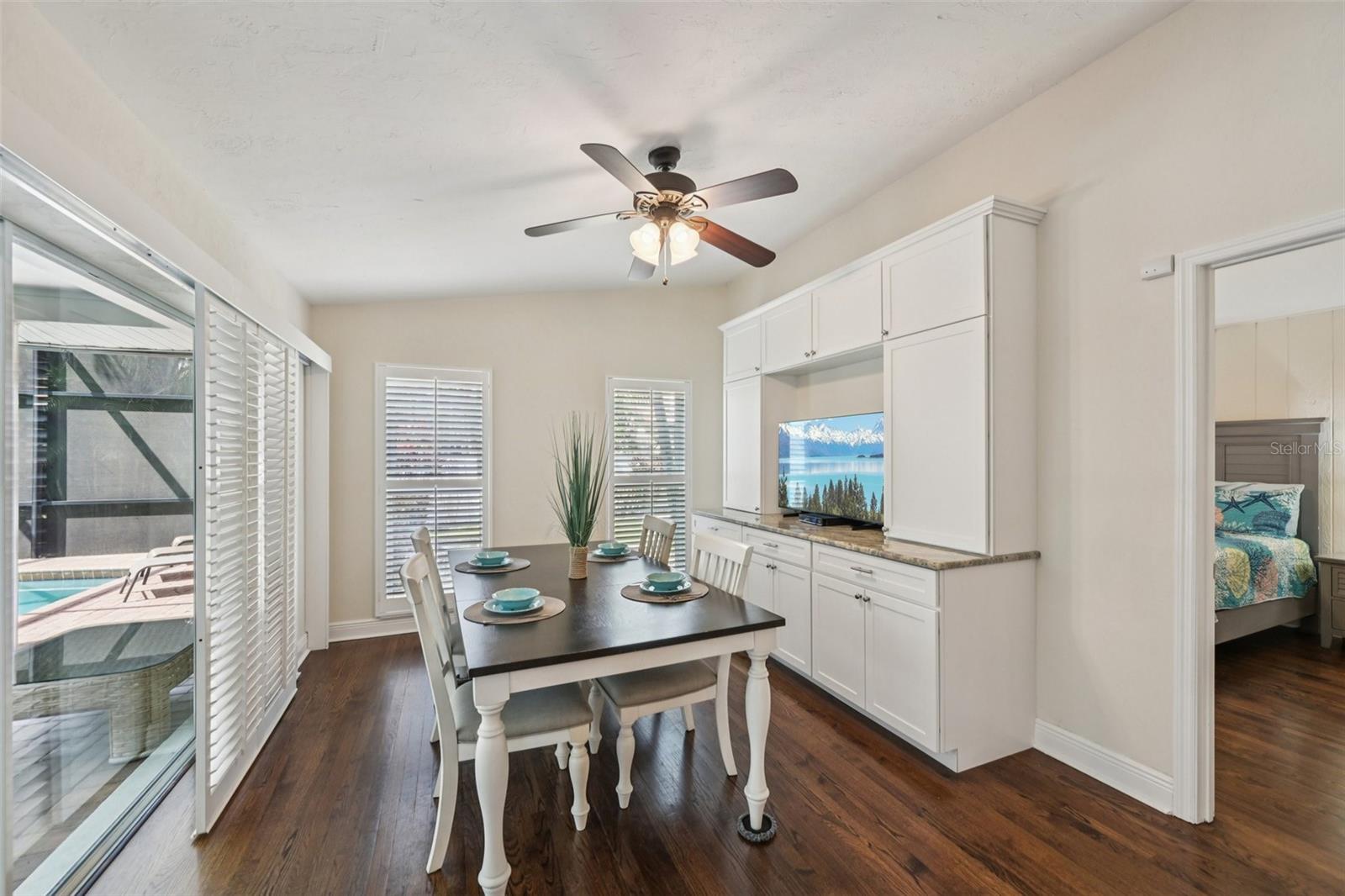 Image 13 of 46 For 6216 45th Street W