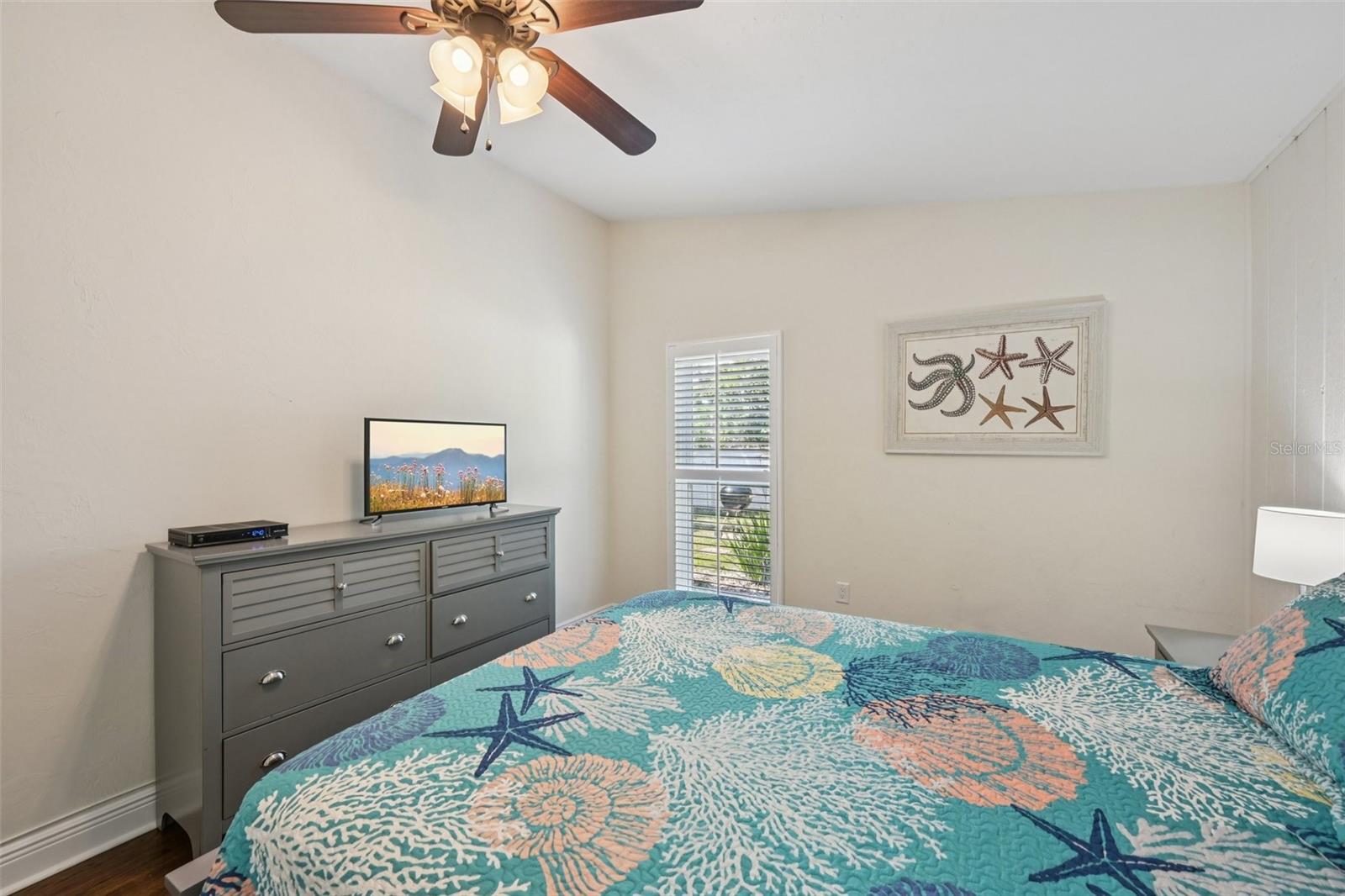 Image 22 of 46 For 6216 45th Street W