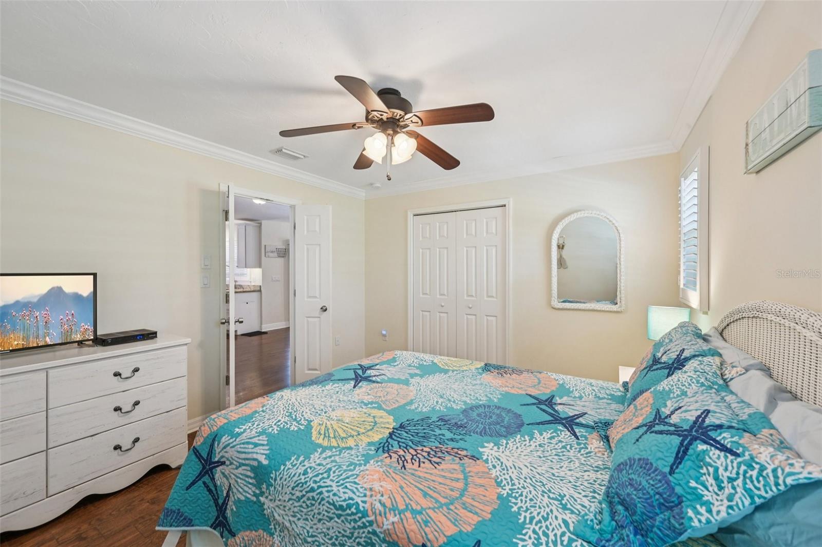 Image 27 of 46 For 6216 45th Street W