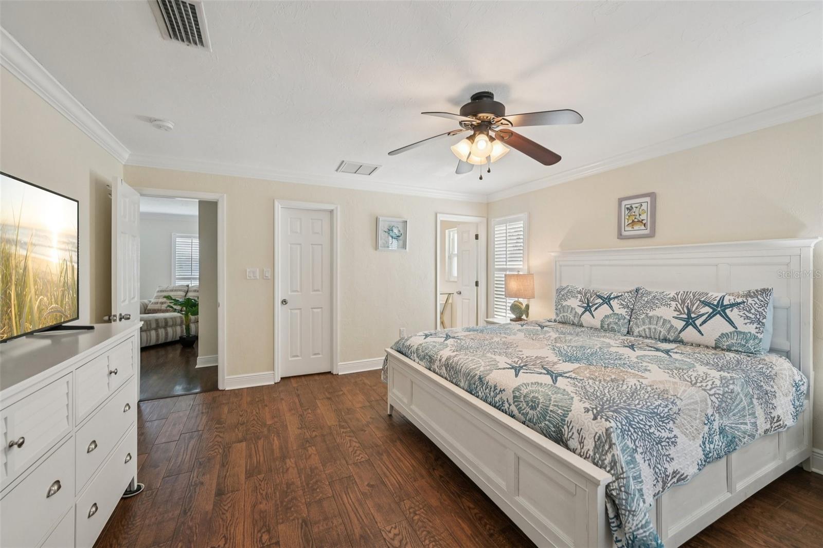 Image 30 of 46 For 6216 45th Street W