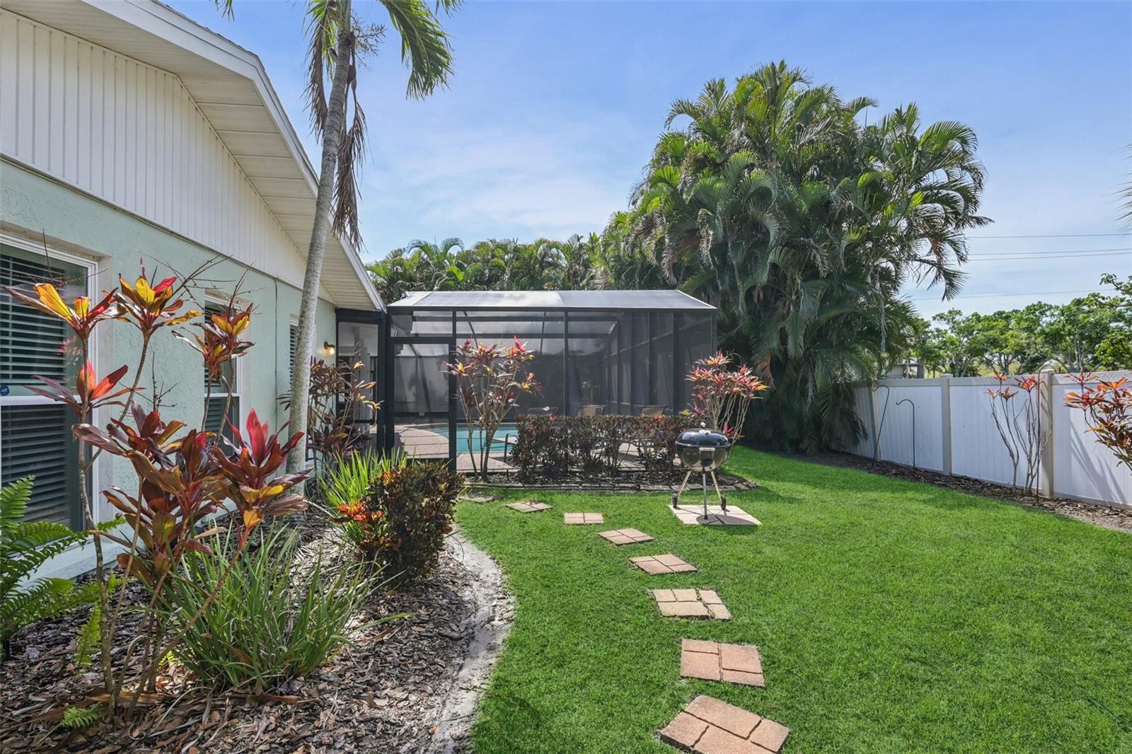 Image 43 of 46 For 6216 45th Street W