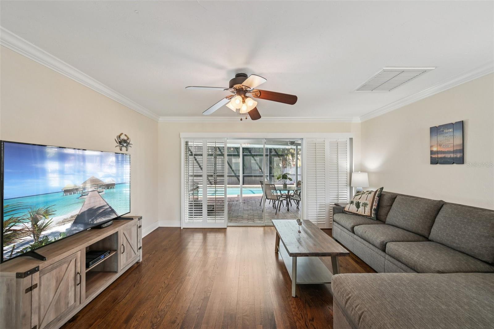 Image 9 of 46 For 6216 45th Street W