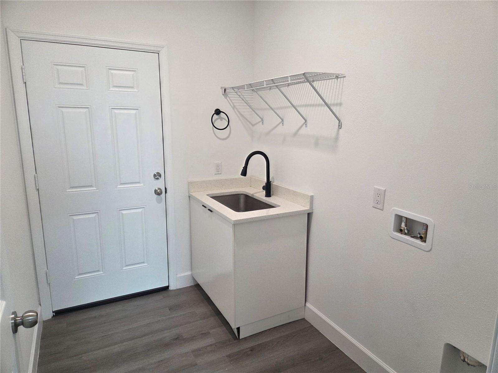 Image 12 of 13 For 2278 Parrot Street