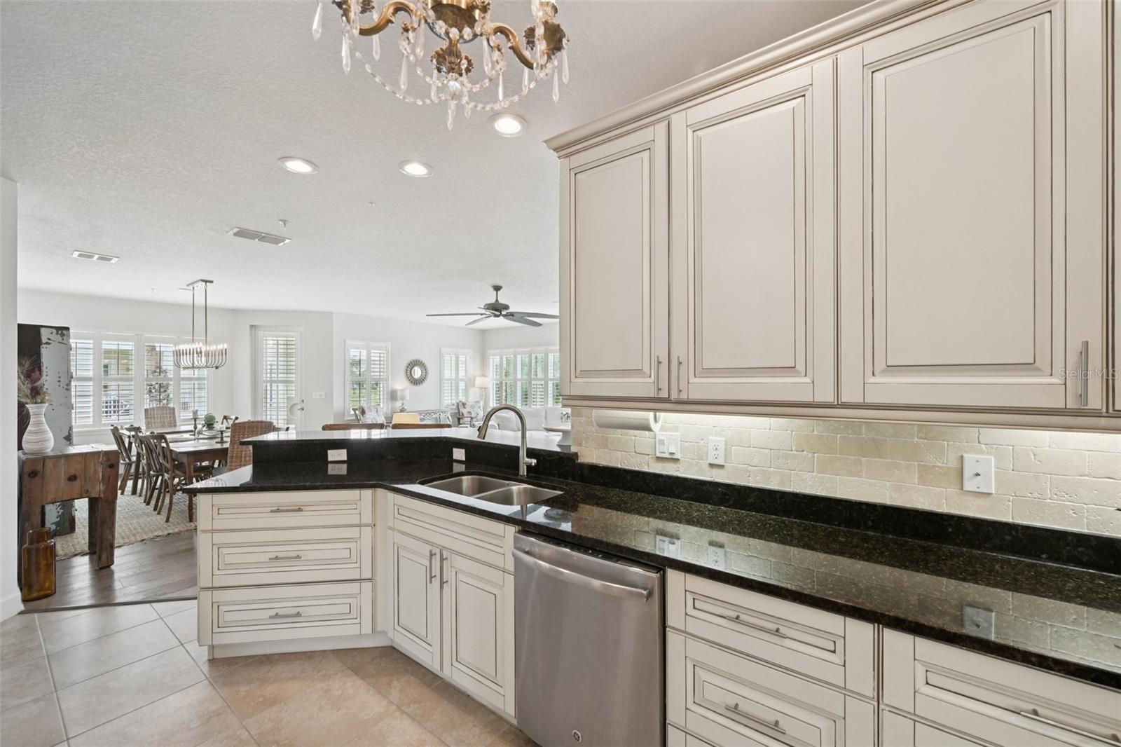 Image 13 of 41 For 3420 77th Street W 101