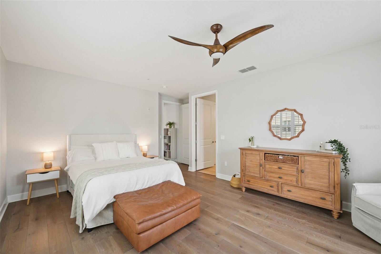 Image 23 of 41 For 3420 77th Street W 101