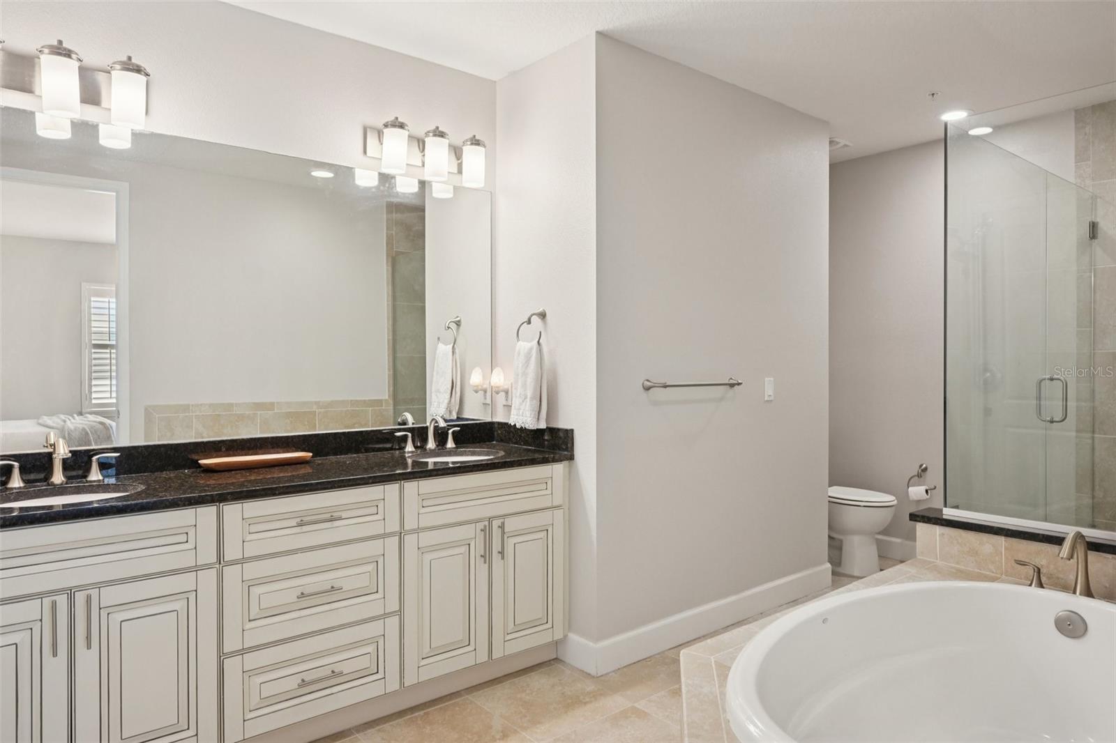 Image 26 of 41 For 3420 77th Street W 101