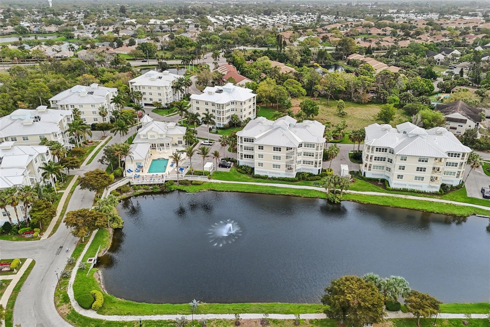 Image 36 of 41 For 3420 77th Street W 101