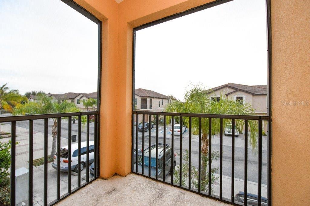 Image 10 of 11 For 4211 Via Piedra Circle 8-203