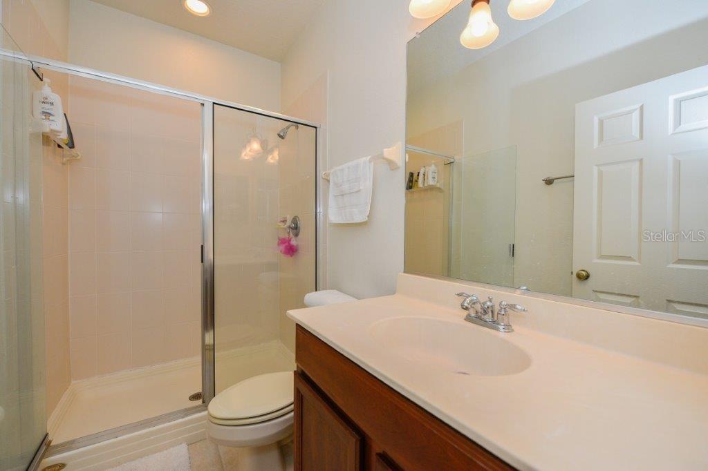 Image 5 of 11 For 4211 Via Piedra Circle 8-203