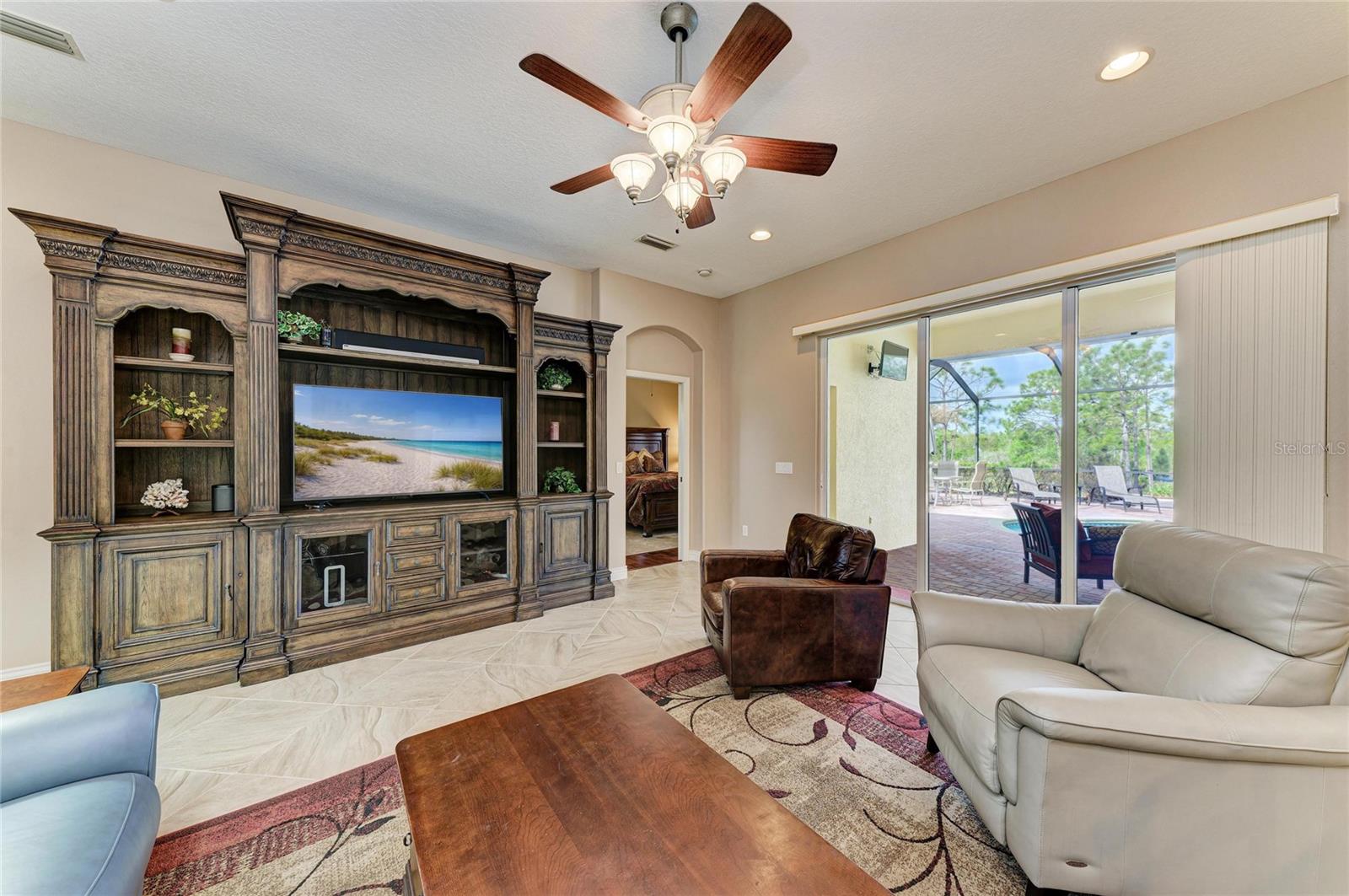 Image 15 of 66 For 23327 Red Robin Place