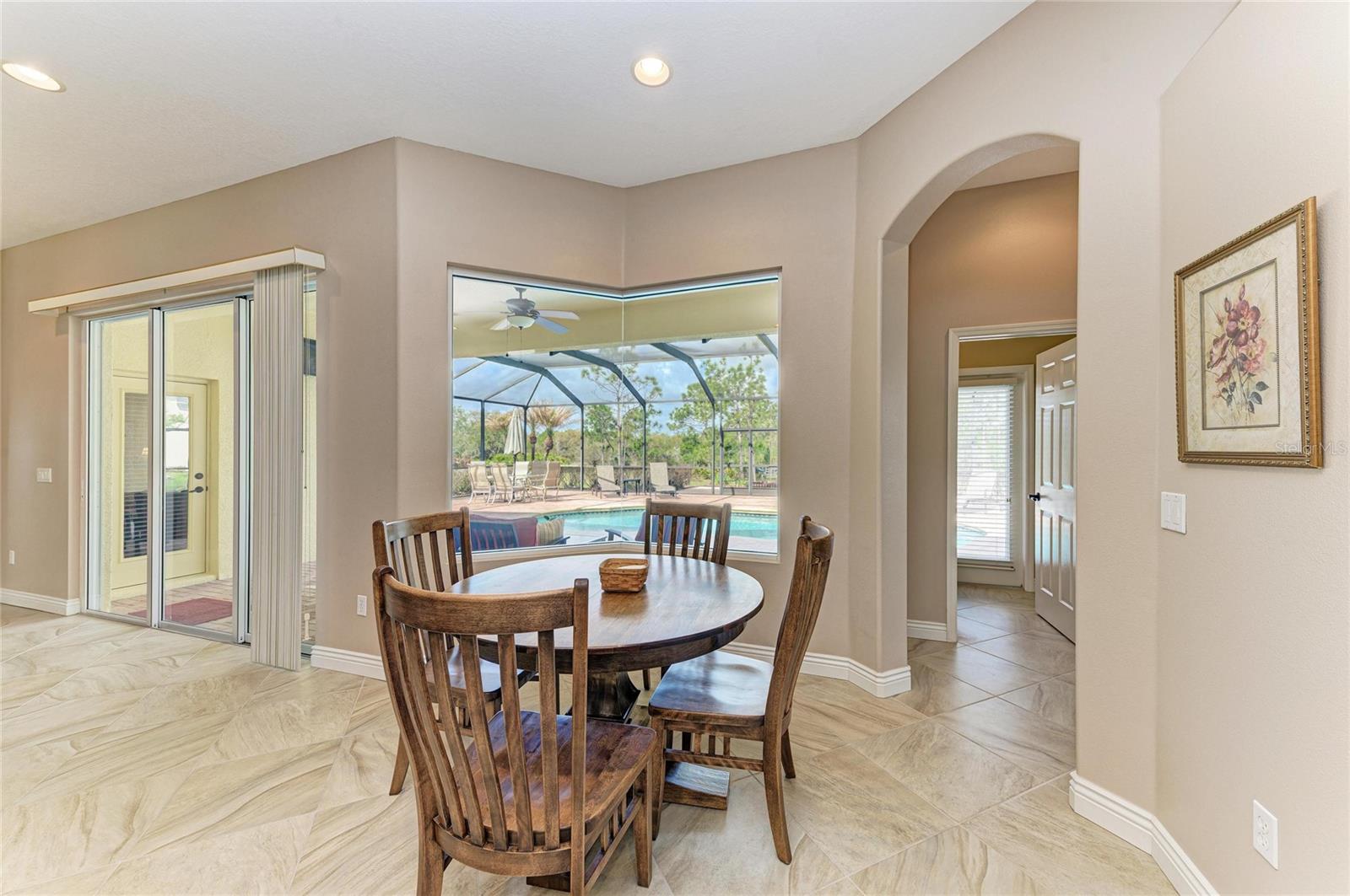 Image 21 of 66 For 23327 Red Robin Place