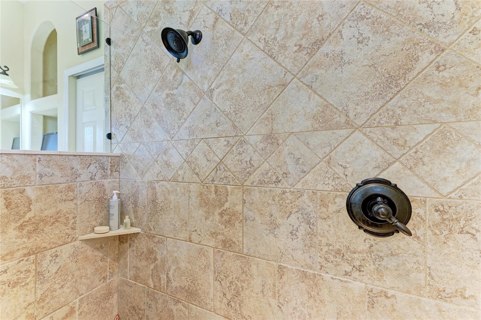 Image 28 of 66 For 23327 Red Robin Place