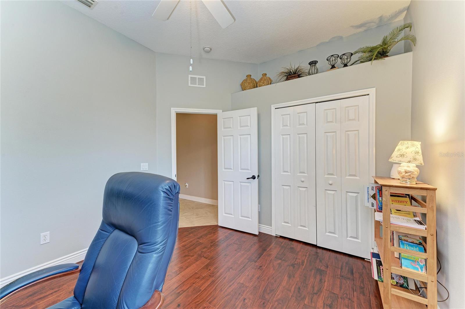 Image 30 of 66 For 23327 Red Robin Place