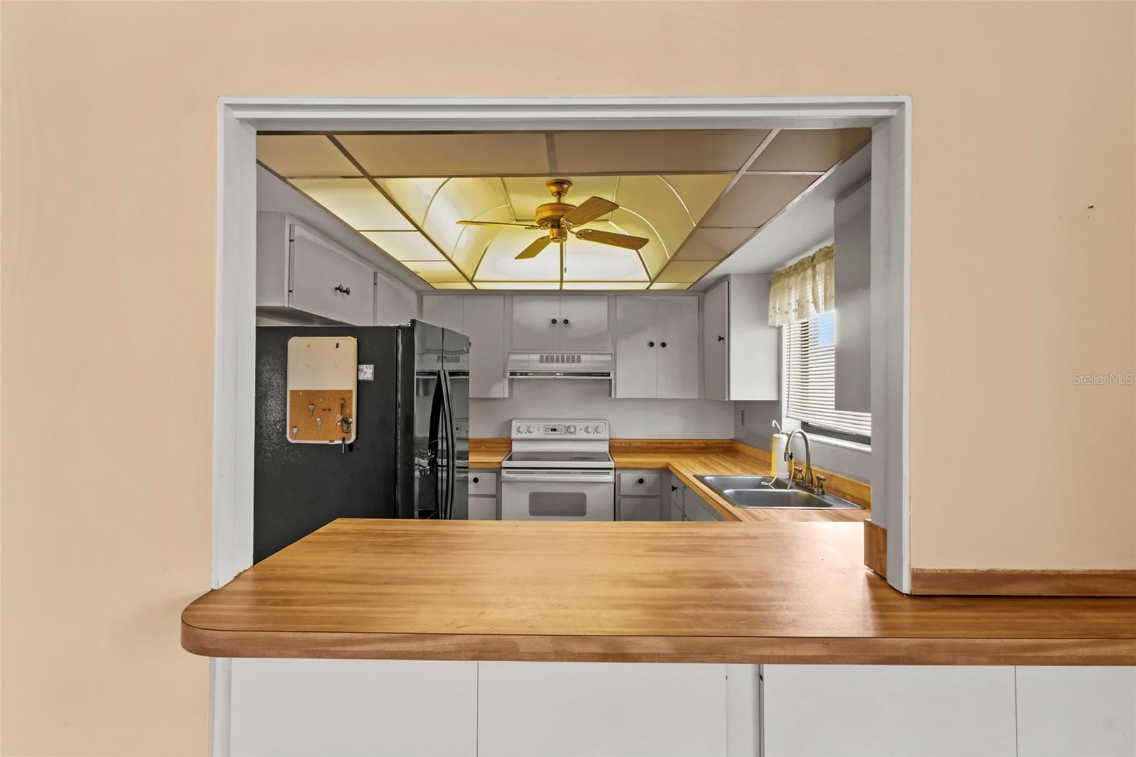 Image 23 of 34 For 3500 El Conquistador Parkway 332