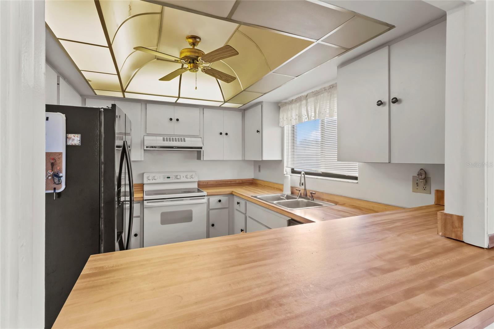 Image 24 of 34 For 3500 El Conquistador Parkway 332