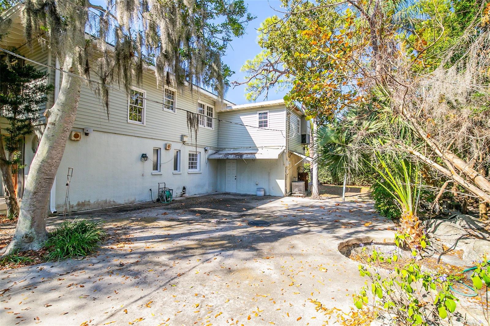 Image 5 of 22 For 5013 Bay Shore Road