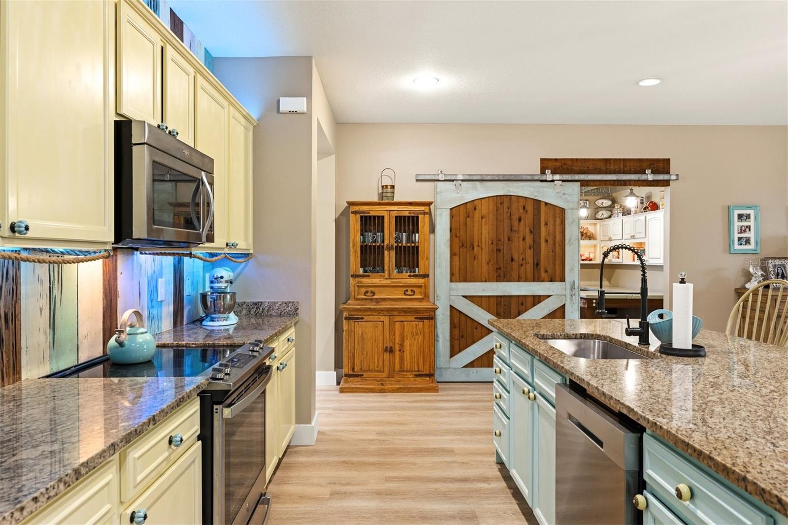 Image 19 of 100 For 11216 58th Street Circle E