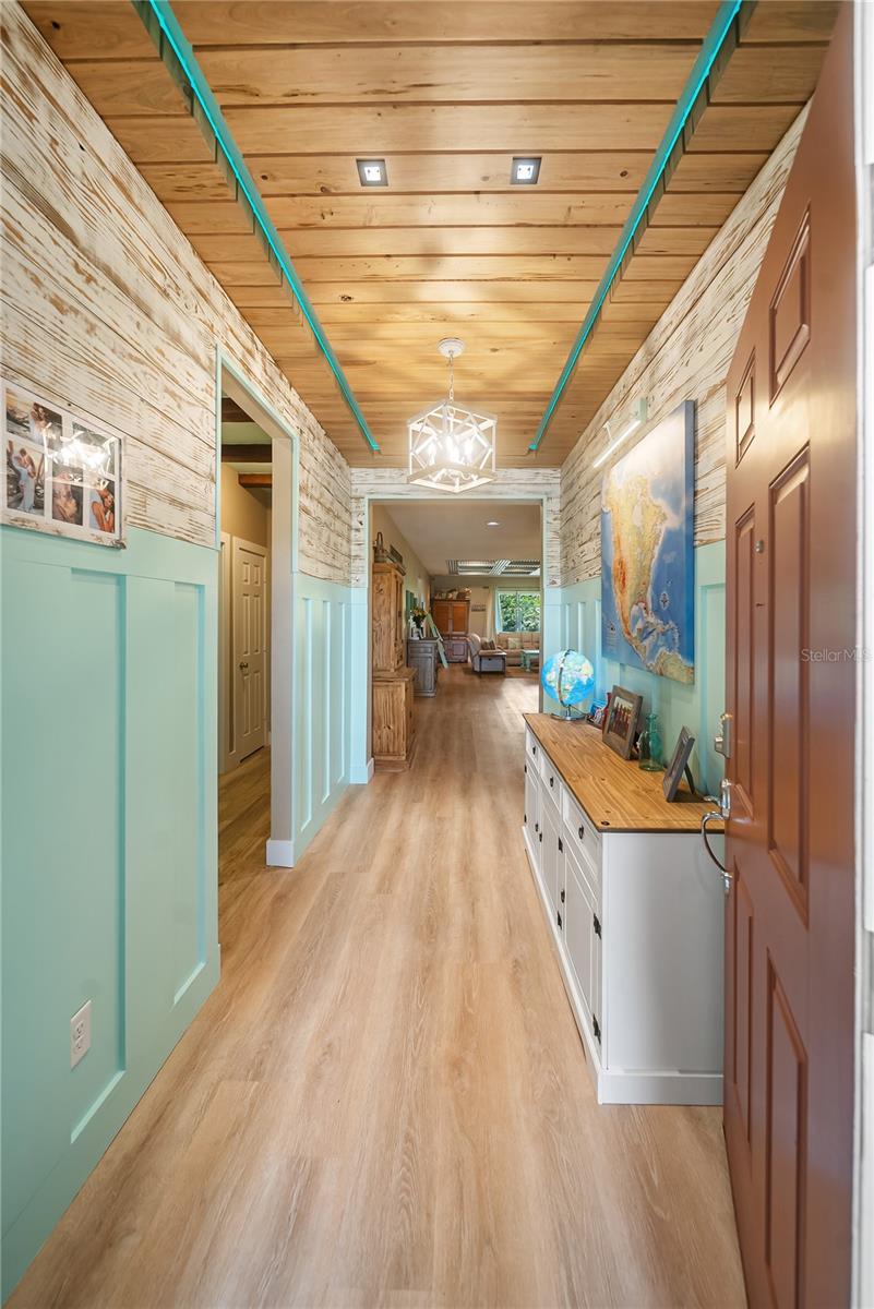 Image 7 of 100 For 11216 58th Street Circle E