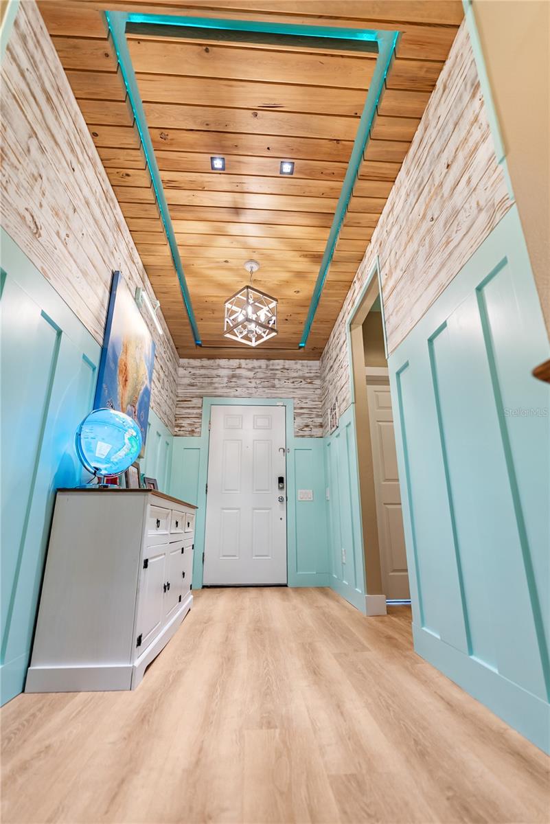 Image 8 of 100 For 11216 58th Street Circle E