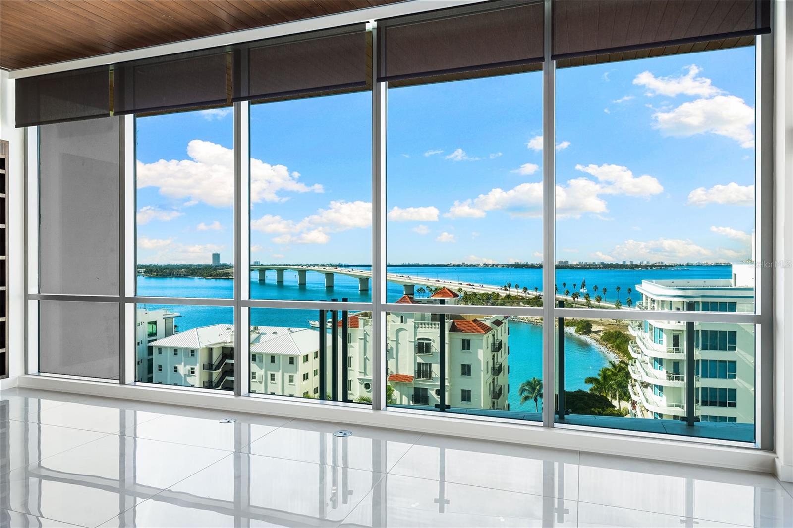 Image 10 of 73 For 111 Golden Gate Point 801ph