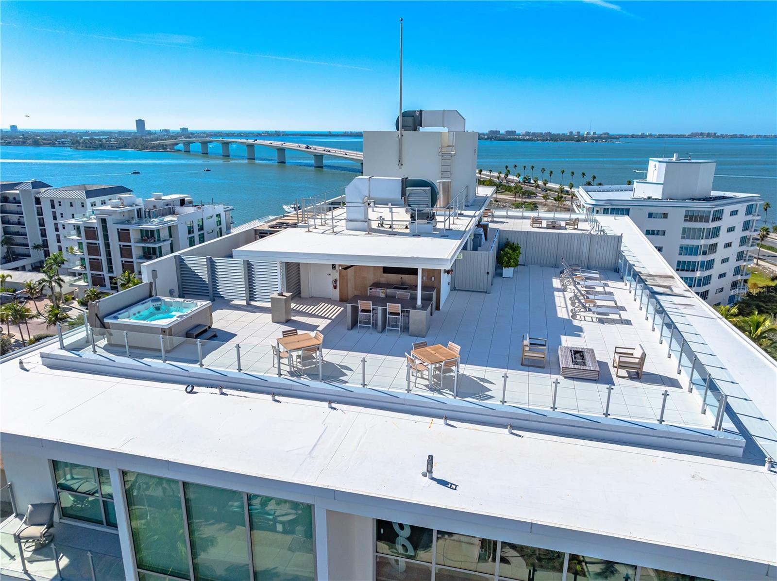 Image 5 of 73 For 111 Golden Gate Point 801ph