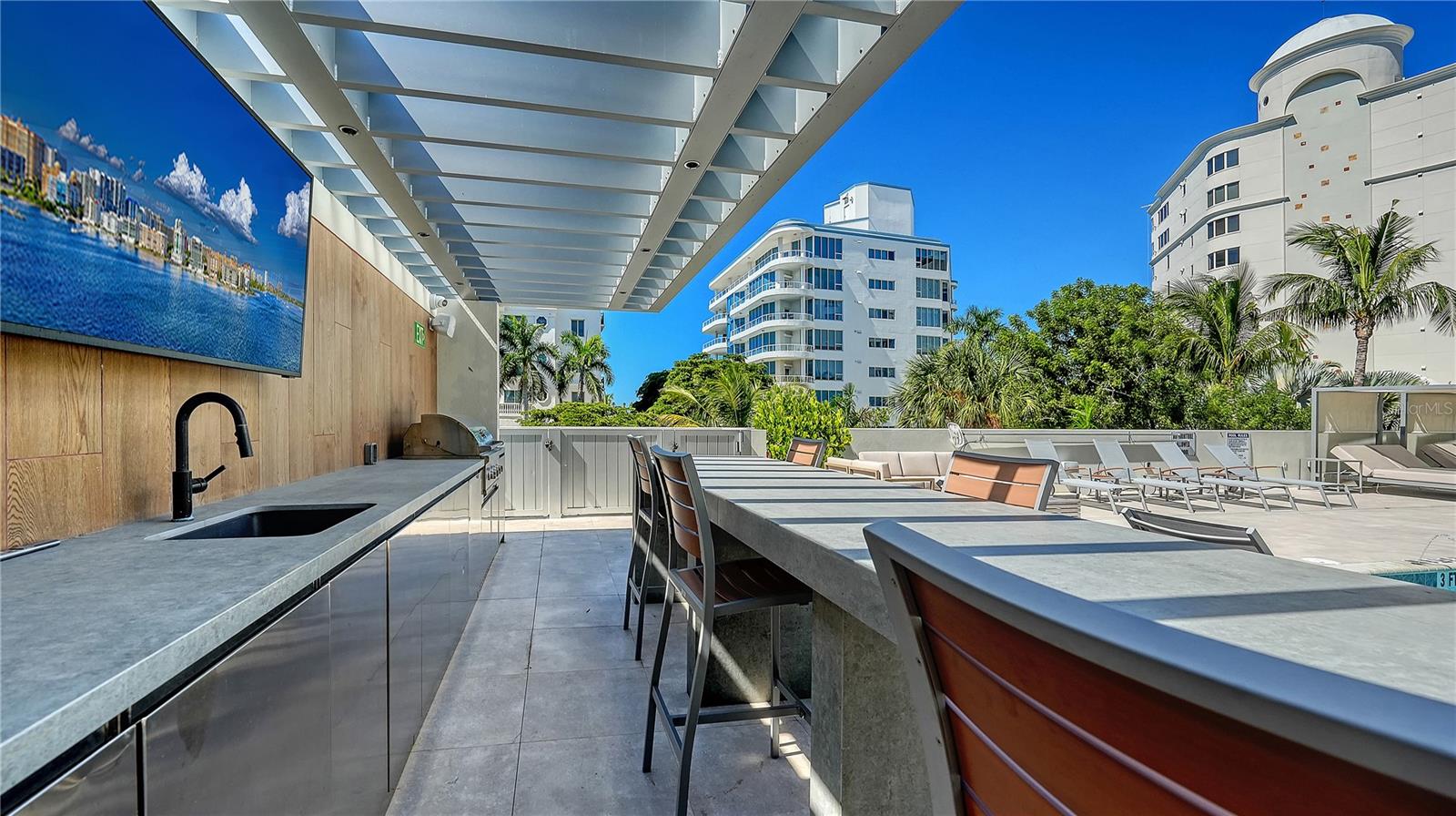 Image 63 of 73 For 111 Golden Gate Point 801ph