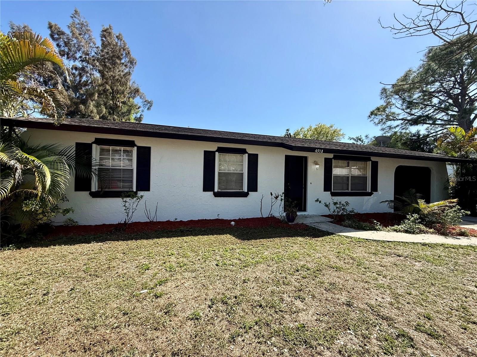 Details for 4918 Gold Trees Way, SARASOTA, FL 34232