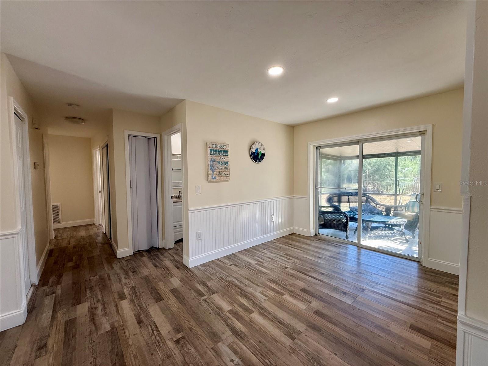 Image 12 of 27 For 4918 Gold Trees Way