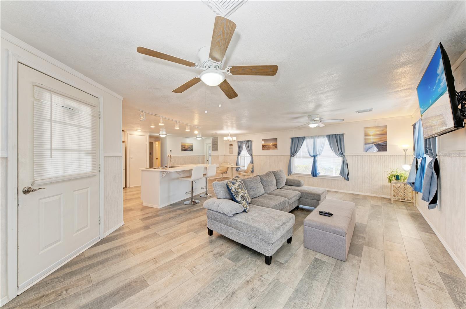 Image 9 of 56 For 2 Flora Vista Street