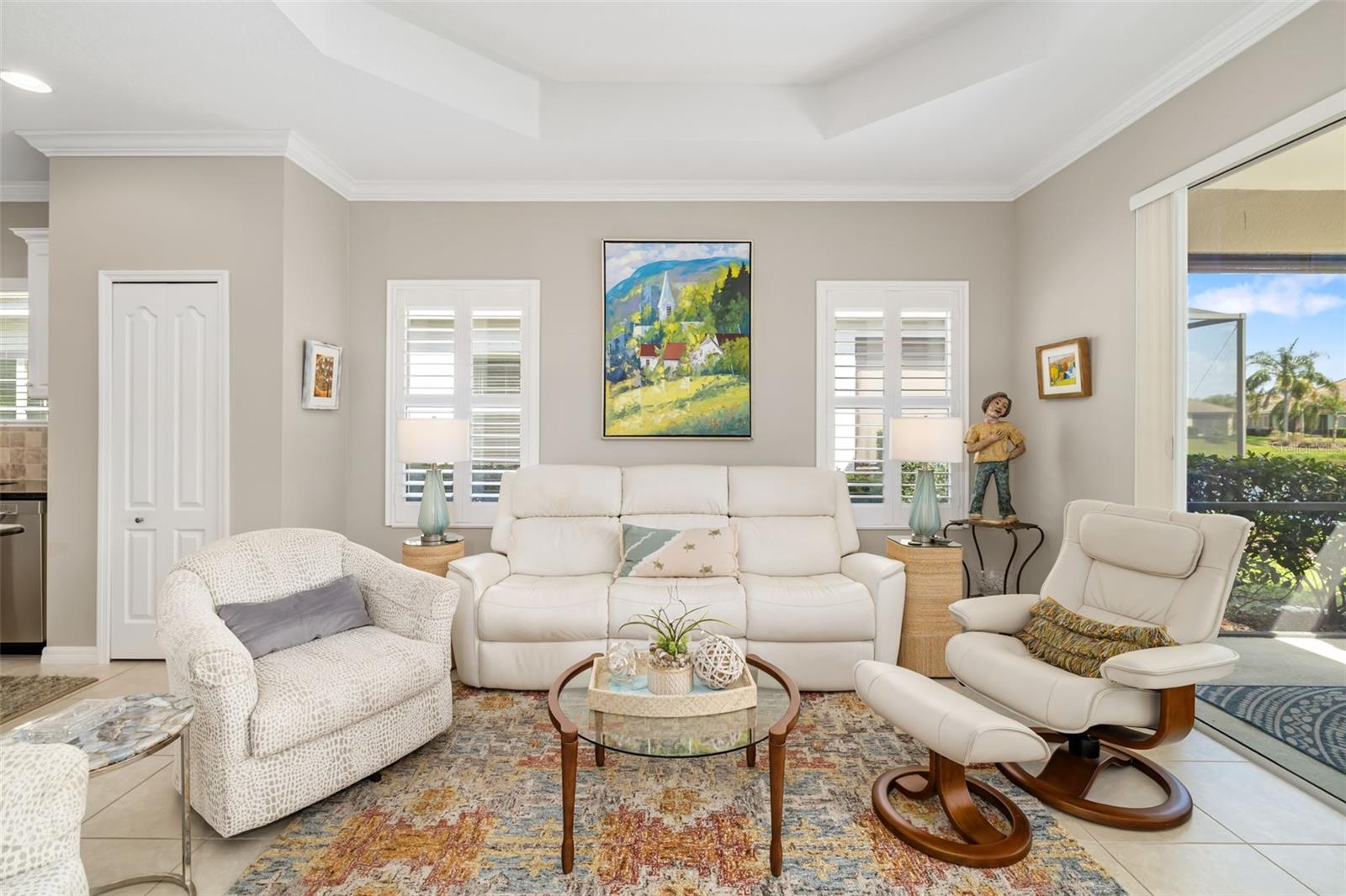 Image 47 of 74 For 5423 Fairfield Boulevard