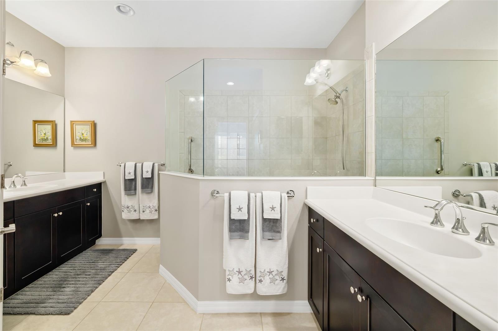 Image 54 of 74 For 5423 Fairfield Boulevard