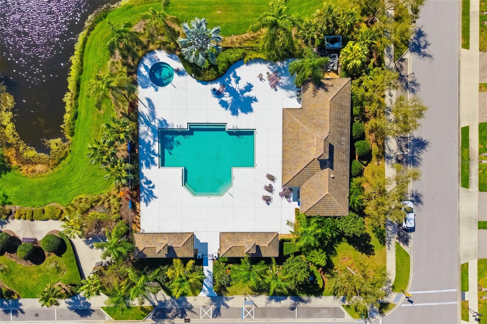 Image 63 of 74 For 5423 Fairfield Boulevard