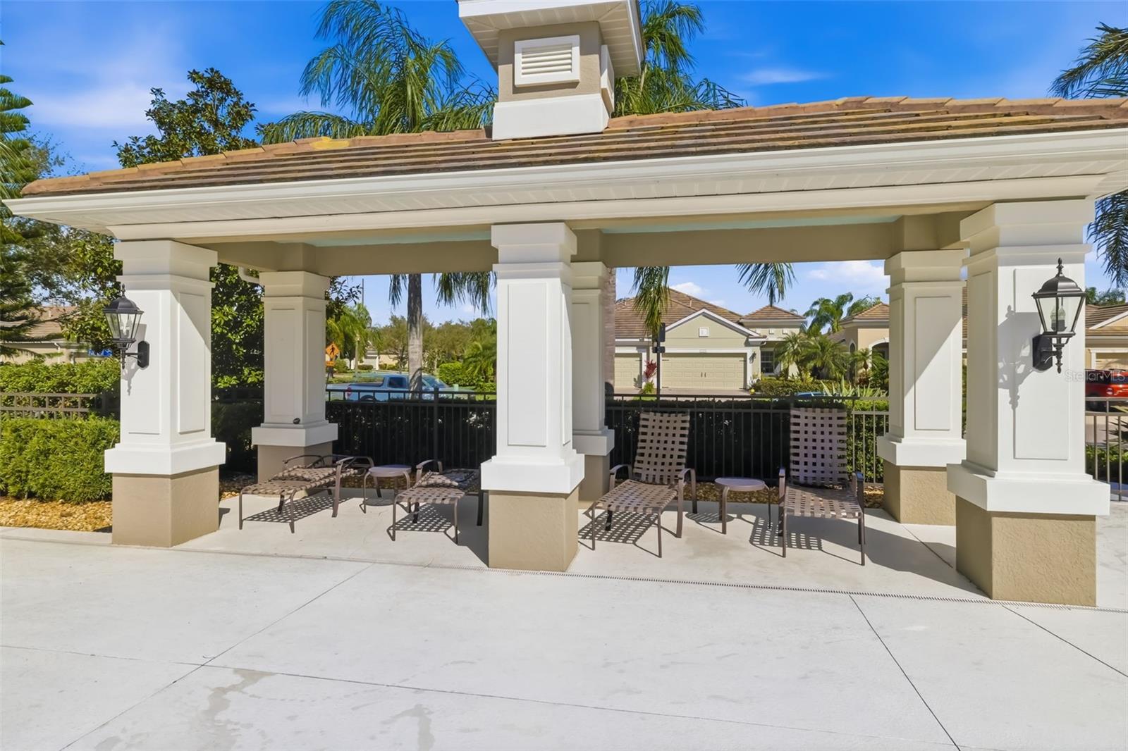 Image 67 of 74 For 5423 Fairfield Boulevard