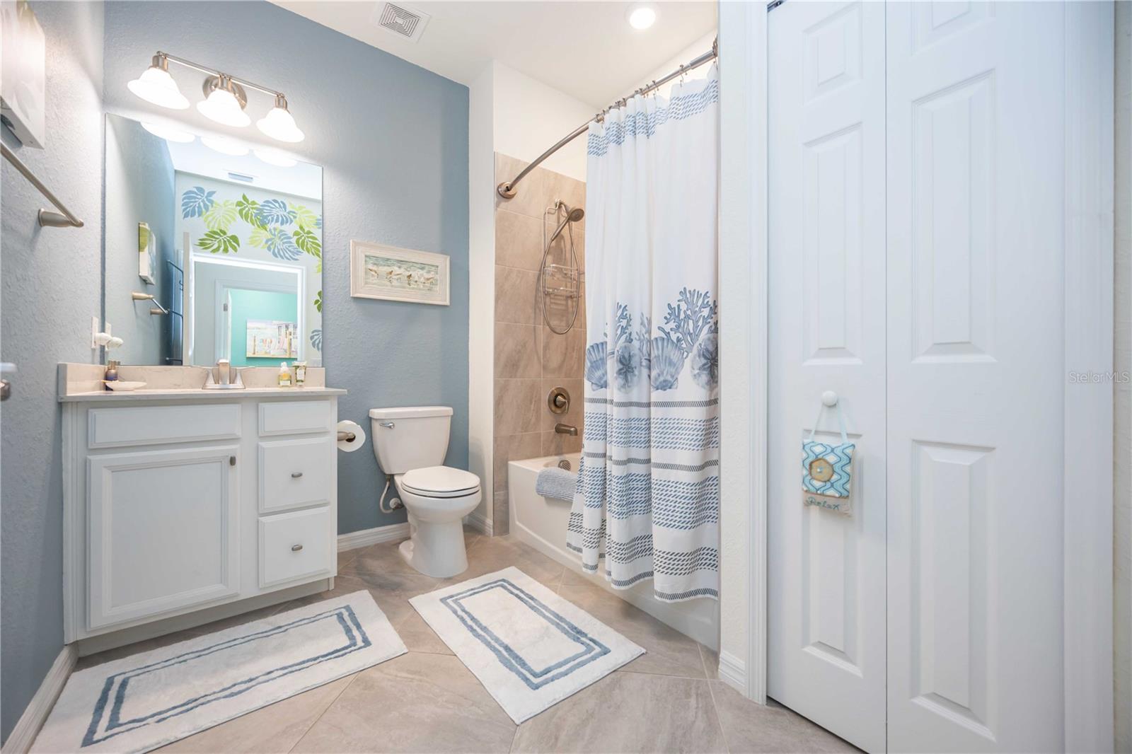 Image 24 of 69 For 12485 Ghiberti Circle 201