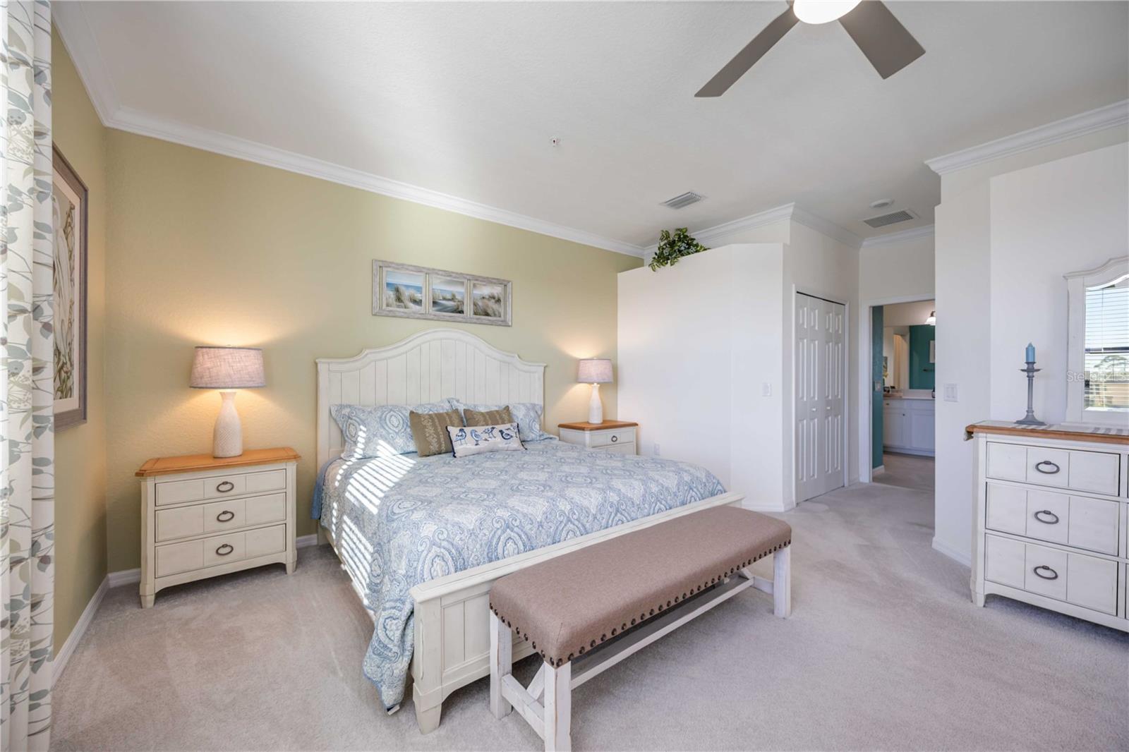 Image 36 of 69 For 12485 Ghiberti Circle 201