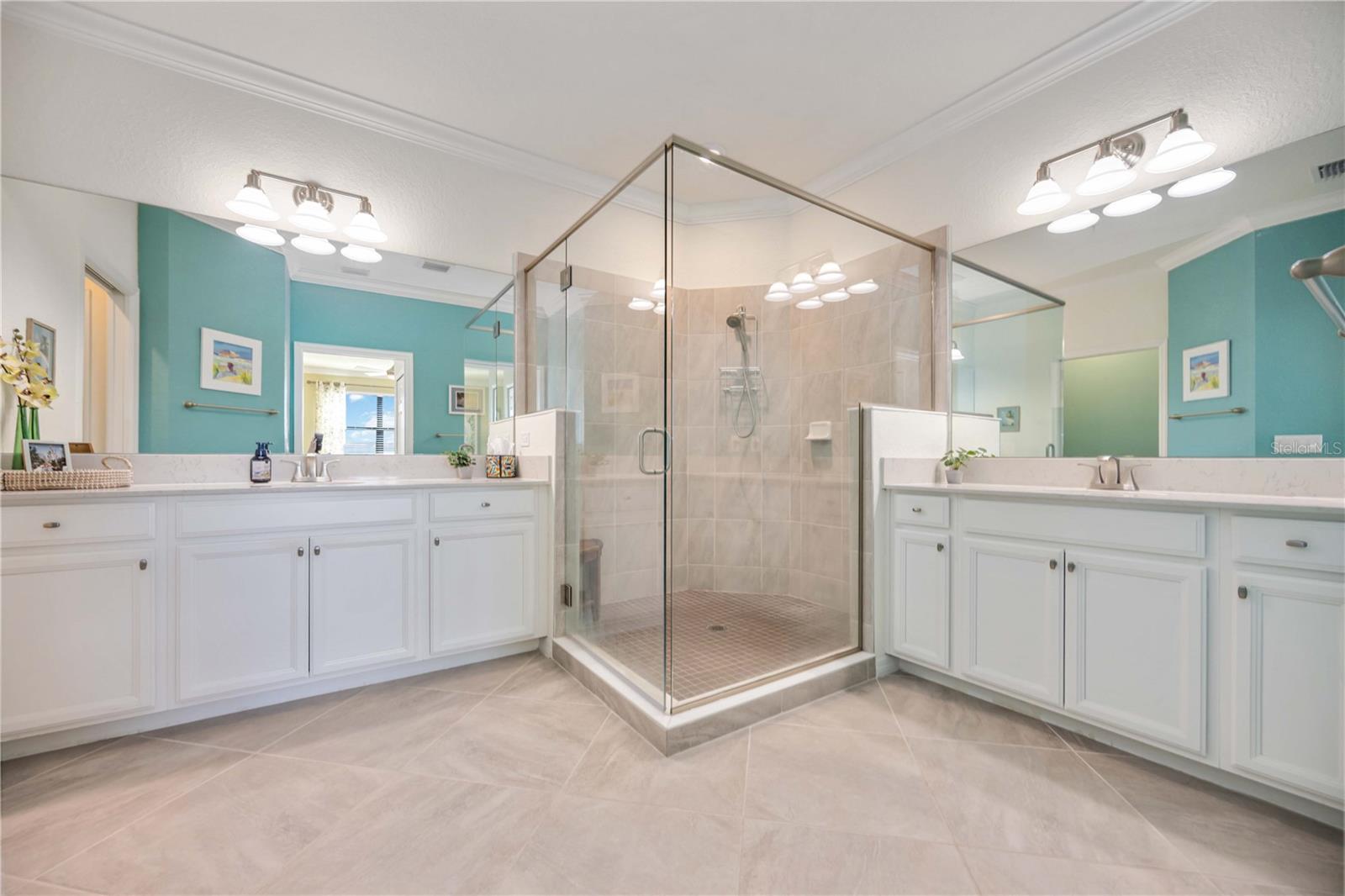 Image 40 of 69 For 12485 Ghiberti Circle 201