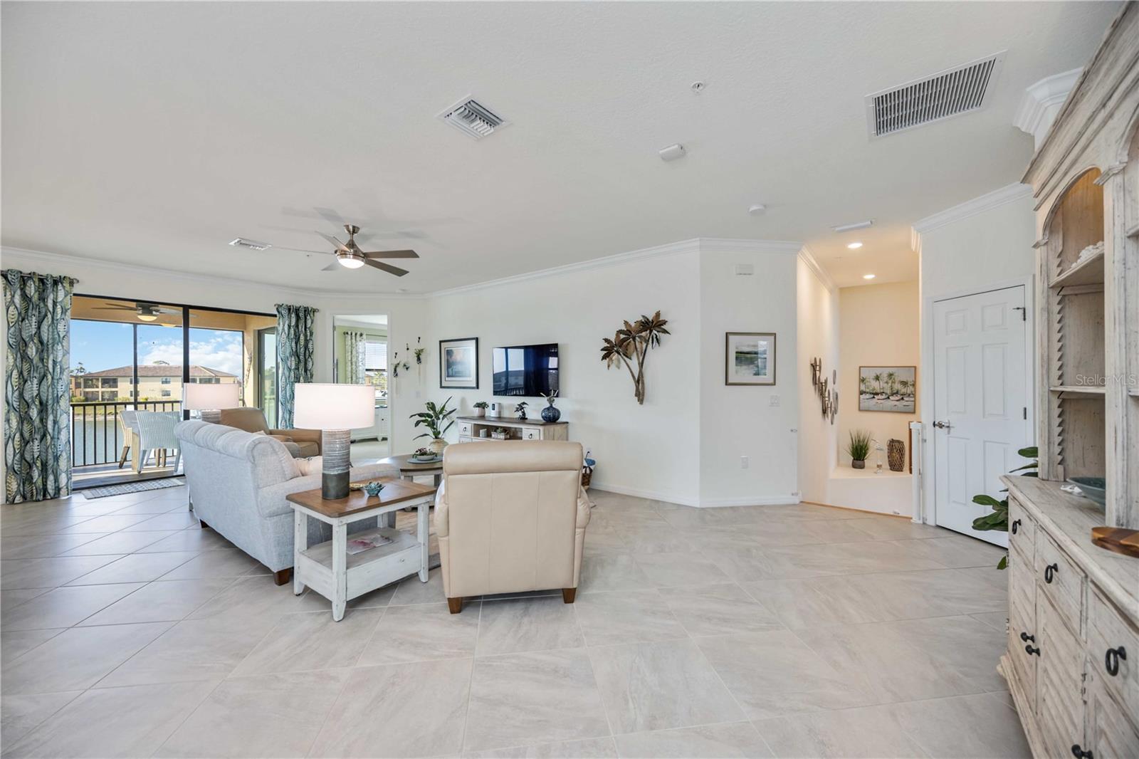 Image 8 of 69 For 12485 Ghiberti Circle 201