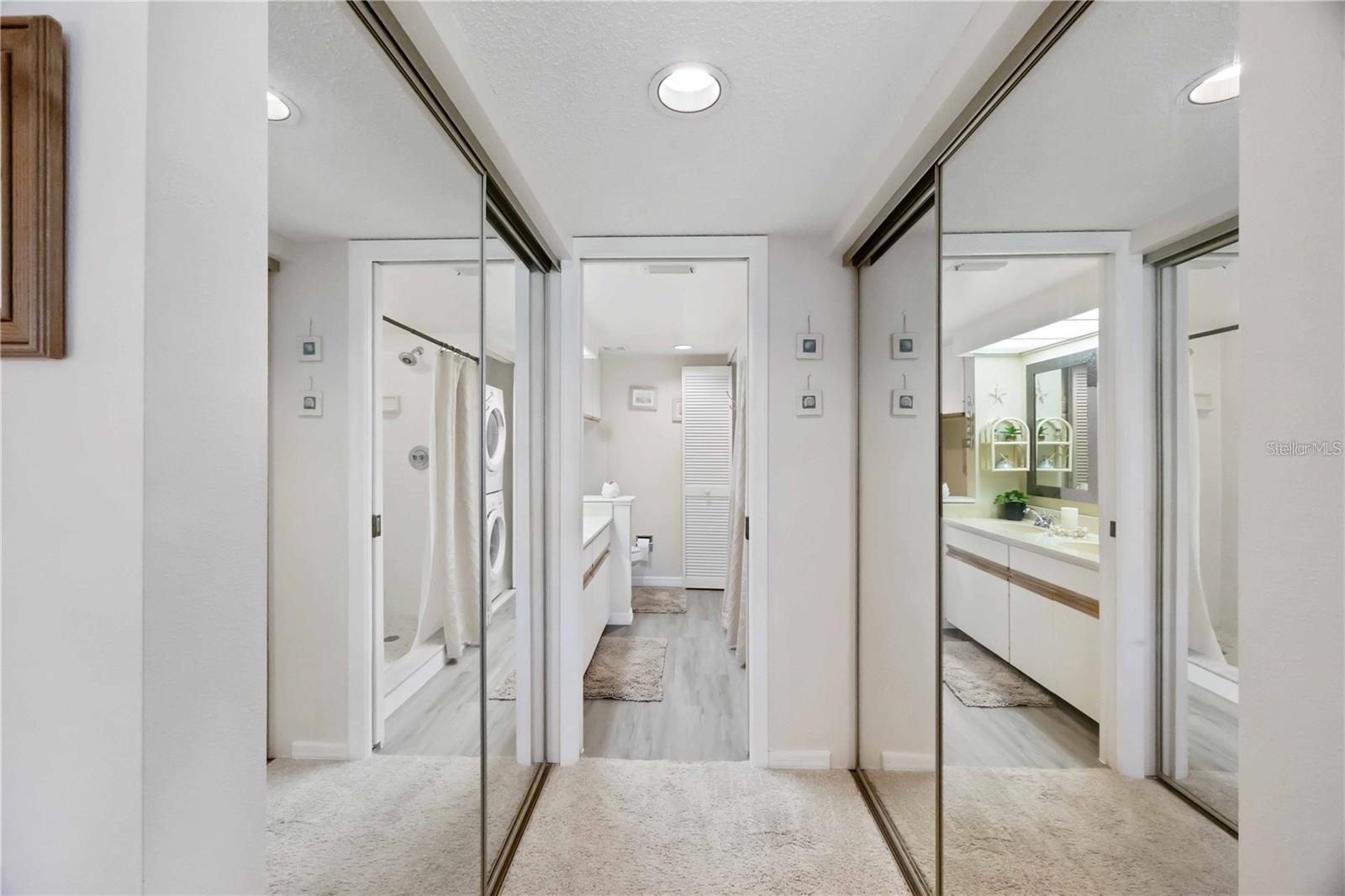 Image 12 of 39 For 433 Cerromar Lane 440